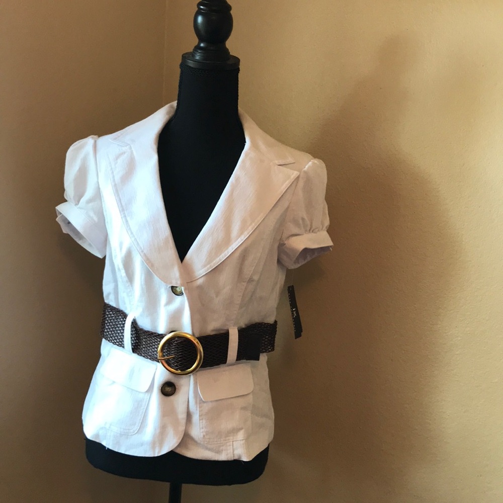 White button down blouse with brown belt